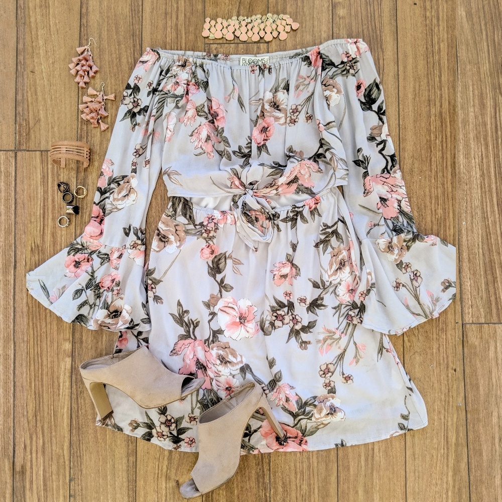 🖤Soft Grey Floral Off Shoulder Ruffle Knot Dress